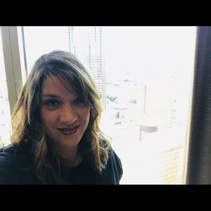 Meet your Posher, Julie